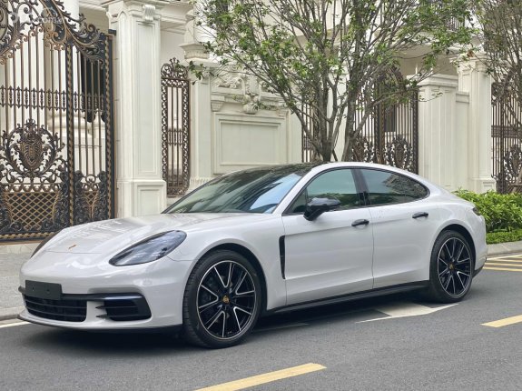 Porsche Panamera 4S Executive 2017 - Màu xanh Night Blue (Wrap màu xám xi măng), nội thất kem, tên cá nhân, một chủ từ mới