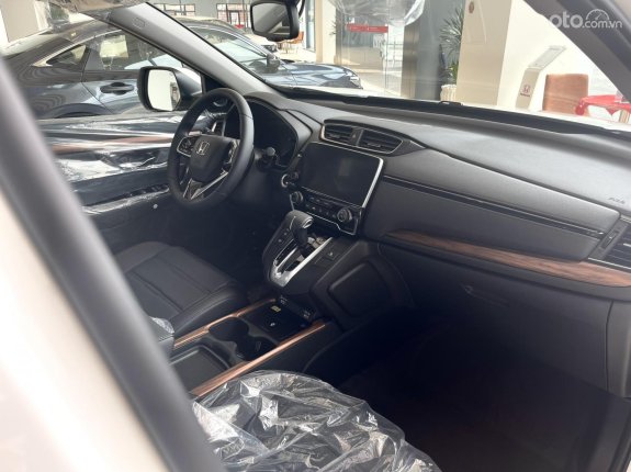Honda CR-V 1.5 L 2022 - Khuyến mại lên tới 15 triệu - Sẵn xe, đủ màu, giao ngay - Giảm 50% thuế trước bạ