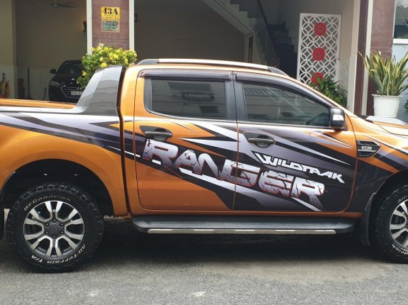 Ford Ranger 2017 - Máy dầu, màu cam, 1 chủ mới 80%