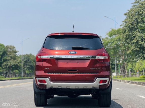 Ford Everest Titanium 2.0L AT 4WD 2019 - Màu đỏ, xe nhập