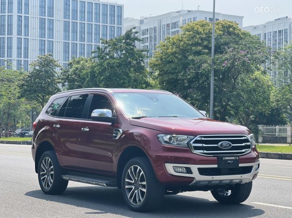 Ford Everest Titanium 2.0L AT 4WD 2019 - Màu đỏ, xe nhập