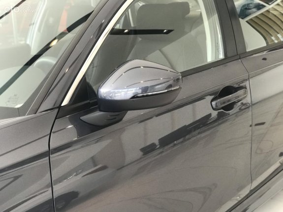 Honda Civic 1.8 E 2022 - Khuyến mãi tốt nhất trong tháng, liên hệ trực tiếp