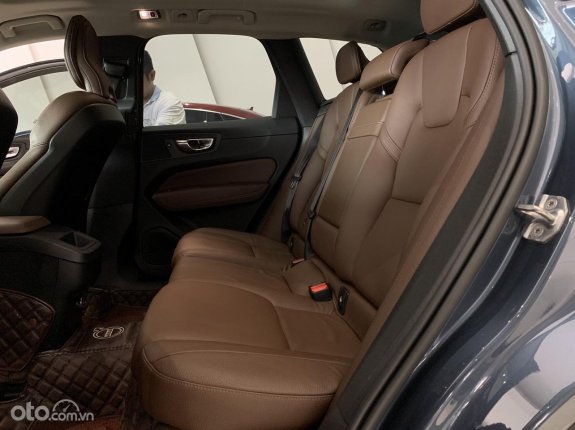 Volvo XC60 inscription 2020 - Bán xe cực sang, máy xăng nhập khẩu, biển thành phố, có trả góp