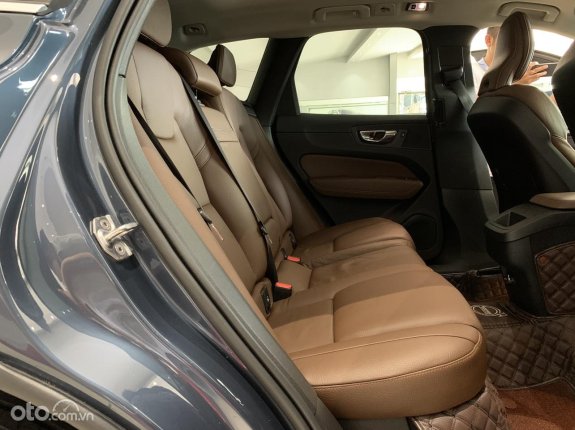 Volvo XC60 inscription 2020 - Bán xe cực sang, máy xăng nhập khẩu, biển thành phố, có trả góp