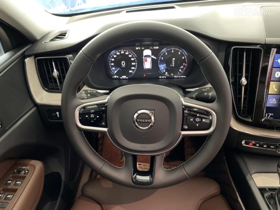 Volvo XC60 inscription 2020 - Bán xe cực sang, máy xăng nhập khẩu, biển thành phố, có trả góp