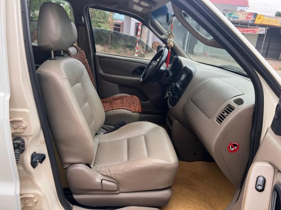 Ford Escape 2001 - Xe 2 cầu giá chỉ 108tr