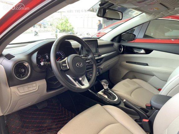 Kia Cerato 1.6 AT Luxury 2020 - Xe màu đỏ, cực mới, bao check hãng, có trả góp