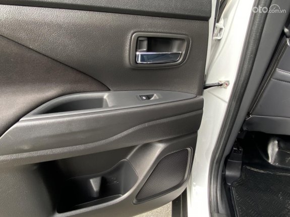 Mitsubishi Outlander 2.0 CVT 2020 - Model 2021 - full options