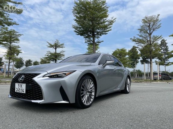 Lexus IS 300 Luxury 2021 - Chạy mới 700 kilomet