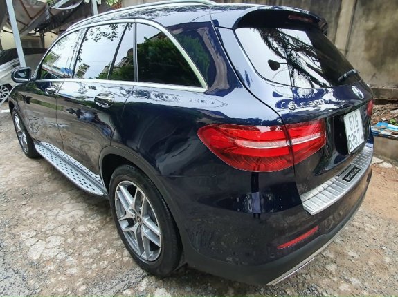 Mercedes-Benz GLC 300 4Matic 2018 - Máy I4 2.0L tăng áp