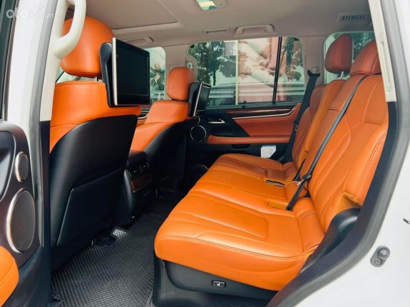 Lexus LX 570 2018 - Siêu đẹp, xe đi giữ gìn như mới