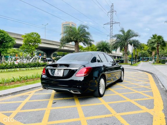 Mercedes-Benz C250 Exclusive 2015 - Hỗ trợ sang tên đổi chủ