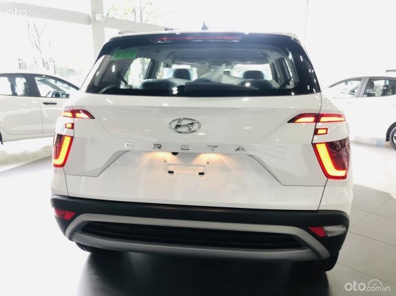 Hyundai Creta 1.5L Tiêu chuẩn 2022 - Giao ngay tháng 05, nhận xe chỉ với 200tr, vay tối đa 85%, có quà liền tay, phụ kiện theo xe