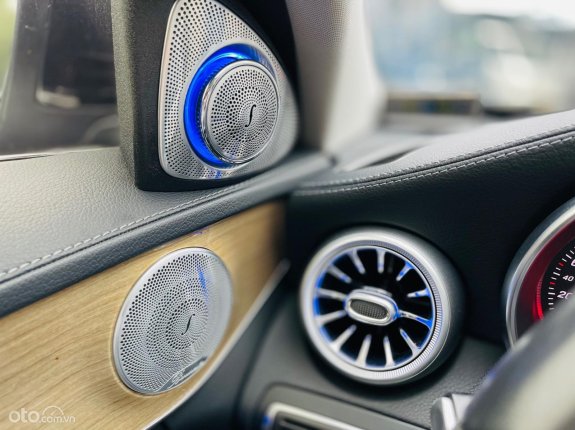 Mercedes-Benz C250 Exclusive 2017 - Cực đẹp và chất. Trả góp 250tr nhận xe đi luôn