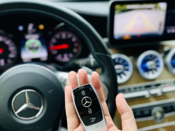 Mercedes-Benz C250 Exclusive 2017 - Cực đẹp và chất. Trả góp 250tr nhận xe đi luôn