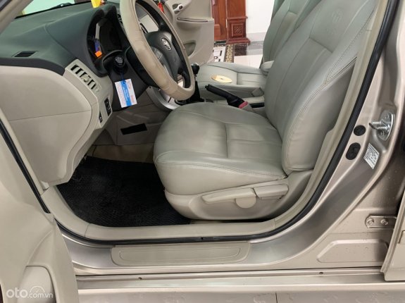 Toyota Corolla Altis 1.8G MT 2014 - Bán xe biển tỉnh