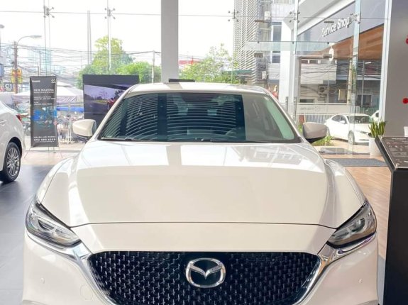 Mazda 6 2.0L Luxury 2021 - Xe mới tinh sẵn xe giao ngay