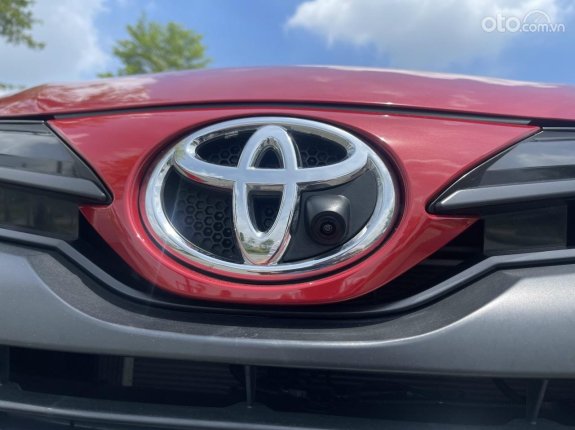 Toyota Vios 1.5 E CVT 2021 - Biển thành phố