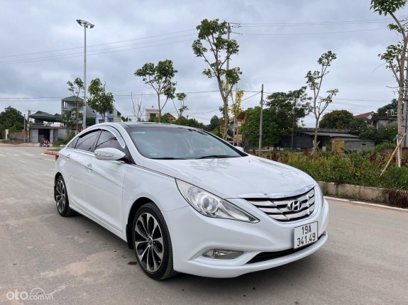 Hyundai Sonata 2011 - Đăng ký 2011, xe gia đình, giá chỉ 430tr