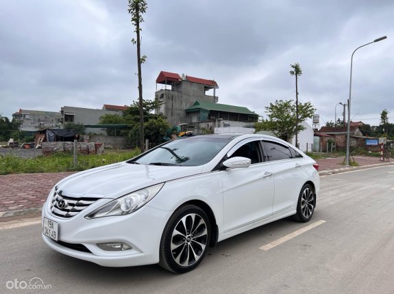 Hyundai Sonata 2011 - Đăng ký 2011, xe gia đình, giá chỉ 430tr