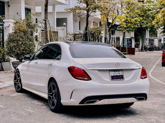 Mercedes-Benz C250 AMG 2015 - Xe cực ngon. Góp 200tr nhận xe đi đi ngay