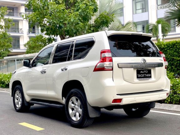 Toyota Land Cruiser Prado 2014 - Màu trắng, nhập khẩu