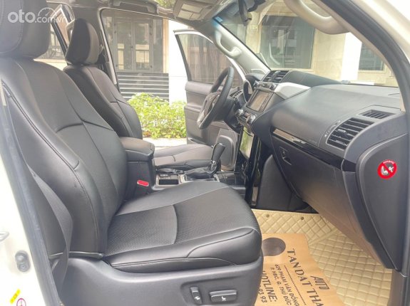 Toyota Land Cruiser Prado 2014 - Màu trắng, nhập khẩu