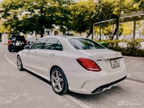 Mercedes-Benz C300 AMG 2016 - Xe ngon chất. Trả góp 250tr nhận xe luôn