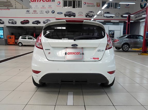 Ford Fiesta Titanium 1.0 AT EcoBoost 2014 - Màu trắng giá hữu nghị