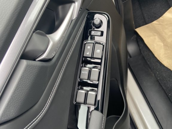 Isuzu D-Max Gold MT 2022 - Giảm tiền mặt cực sâu + tặng phụ kiện chính hãng