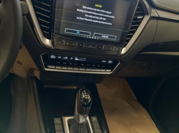 Isuzu D-Max Gold MT 2022 - Giảm tiền mặt cực sâu + tặng phụ kiện chính hãng