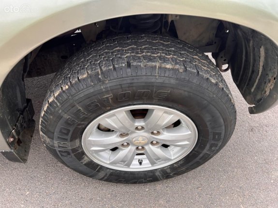 Mitsubishi Triton 2011 - Số tự động 2 cầu máy dầu, xe gia đình giá tốt 320tr