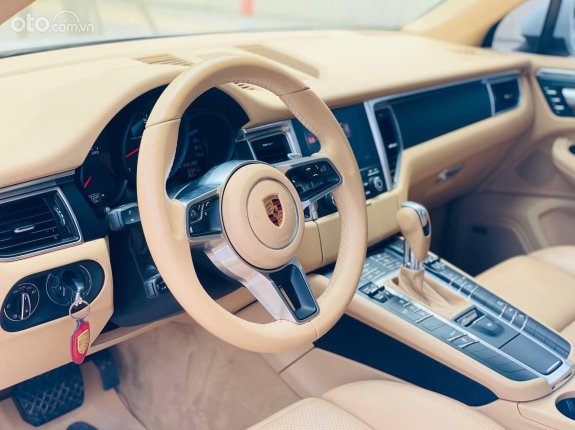 Porsche Macan tiêu chuẩn 2016 - Model 2017, up full phom 2021, giá 2 tỷ 850tr