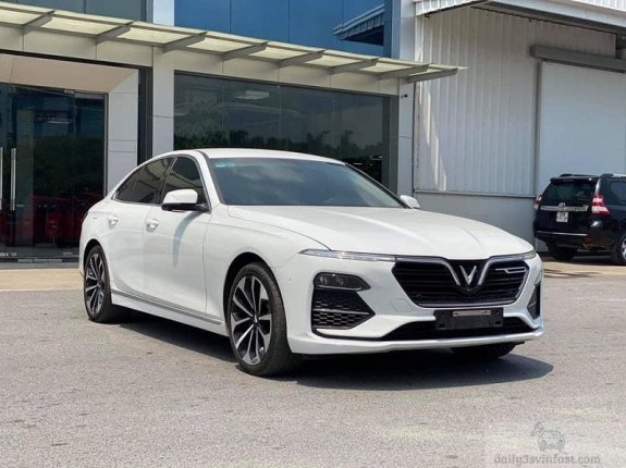 VinFast LUX SA2.0 Tiêu chuẩn 2022 - Thanh toán 3 Voucher - Duy nhất Hỗ trợ "đổi cũ lấy mới" giá cao + tặng thêm đến 30 triệu.