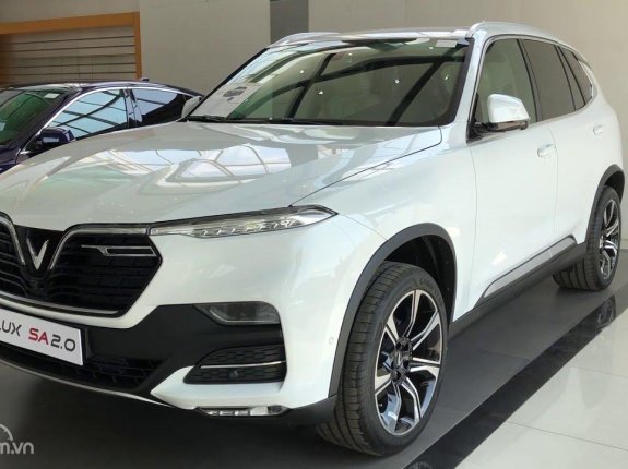 VinFast LUX SA2.0 Tiêu chuẩn 2022 - Thanh toán 3 Voucher - Duy nhất Hỗ trợ "đổi cũ lấy mới" giá cao + tặng thêm đến 30 triệu.