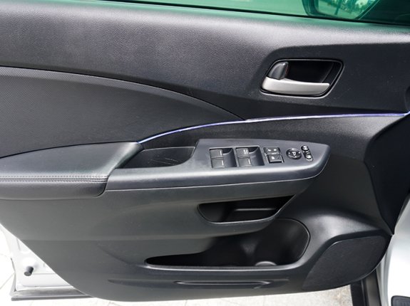 Honda CR-V 2014 - Giá chỉ 619tr