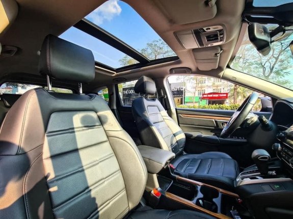 Honda CR-V 1.5 L 2022 - Ưu đãi lên đến 50tr - Giảm tiền mặt trực tiếp - Sẵn xe, đủ màu, giao ngay