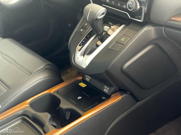 Honda CR-V 1.5 L 2022 - Ưu đãi lên đến 50tr - Giảm tiền mặt trực tiếp - Sẵn xe, đủ màu, giao ngay