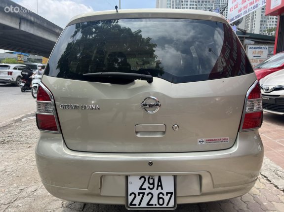 Nissan Grand livina 1.5 AT 2011 - Tư nhân 1 chủ sử dụng