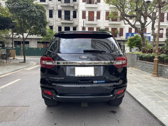 Ford Everest Titanium 2.0 AT 4x2 2021 - Chú ý xe siêu lướt, máy zin - Tặng 12 lần rửa xe, thay dầu cho chủ mới