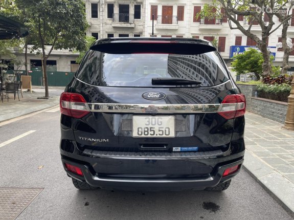 Ford Everest Titanium 2.0 AT 4x2 2021 - Chú ý xe siêu lướt, máy zin - Tặng 12 lần rửa xe, thay dầu cho chủ mới