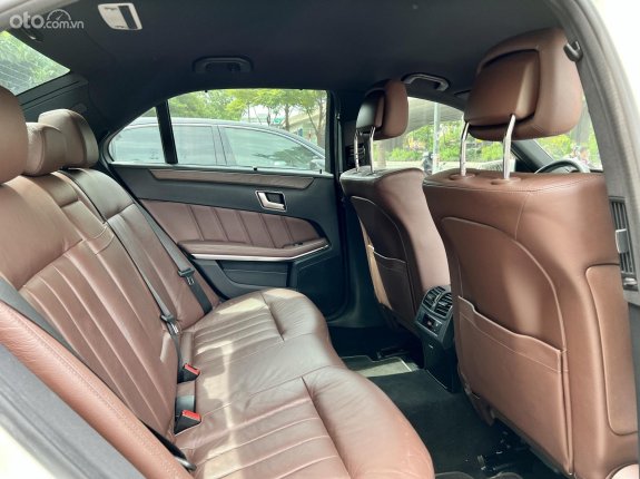 Mercedes-Benz E200 2.0 I4 2014 - Bán xe mới bảo dưỡng lớn. Giá tốt nhất