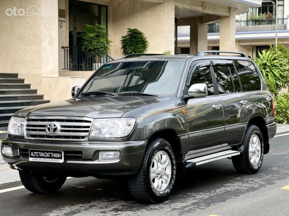 Toyota Land Cruiser 2005 - Xe màu xám