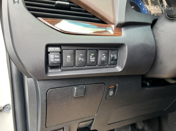 Toyota Sienna 2015 - Xe một đời chủ mua mới