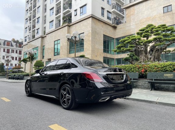Mercedes-Benz C300 AMG 2021 - Siêu lướt