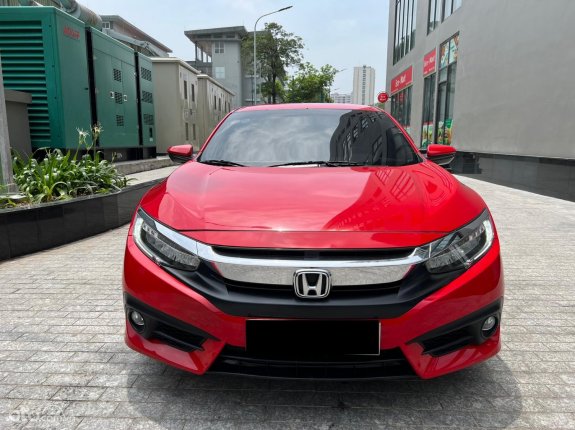 Honda Civic 1.5 Turbo RS 2018 - Đăng ký 2018 nhập khẩu nguyên chiếc, chạy 4 vạn km siêu mới