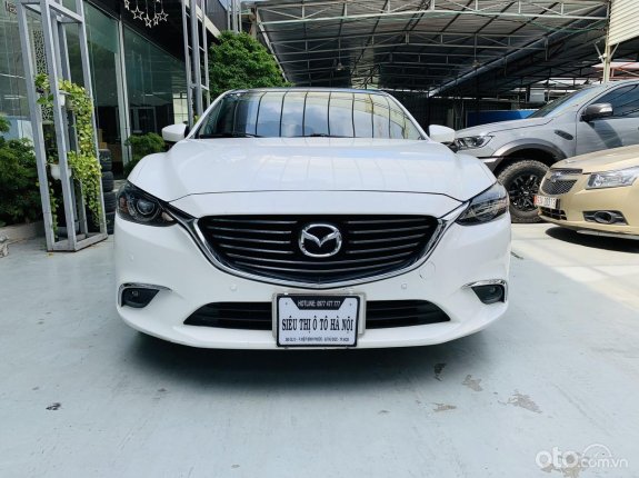 Mazda 6 Phiên bản khác 2017 - Cần bán xe gia đình đi như mới, bao check hãng