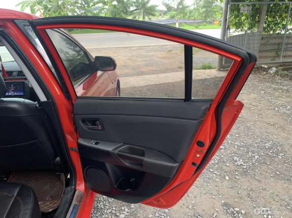 Mazda 3 1.5L Sedan 2008 - Xe màu đỏ
