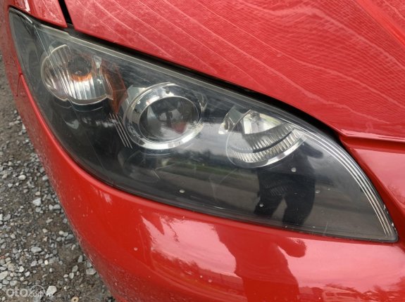 Mazda 3 1.5L Sedan 2008 - Xe màu đỏ