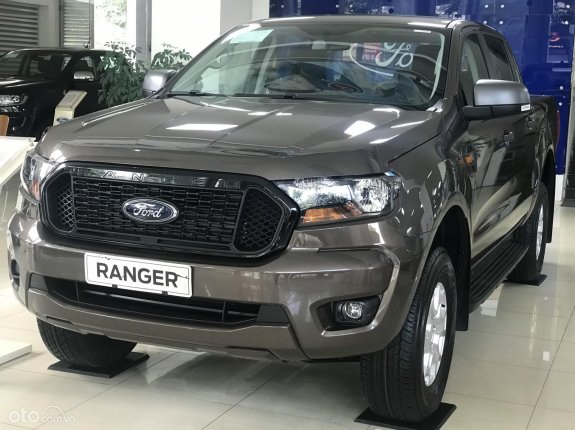 Ford Ranger XLS 2.2 4x2 AT 2022 - Giá tốt nhất khi đặt sớm, gói full phụ kiện, trả trước 20% nhận xe, hỗ trợ làm lăn bánh từ a-z